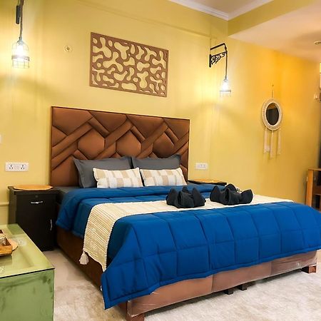 نيودلهي Atharva'S Homestay By Goaround Homes - Nehru Enclave Metro, South Delhi المظهر الخارجي الصورة