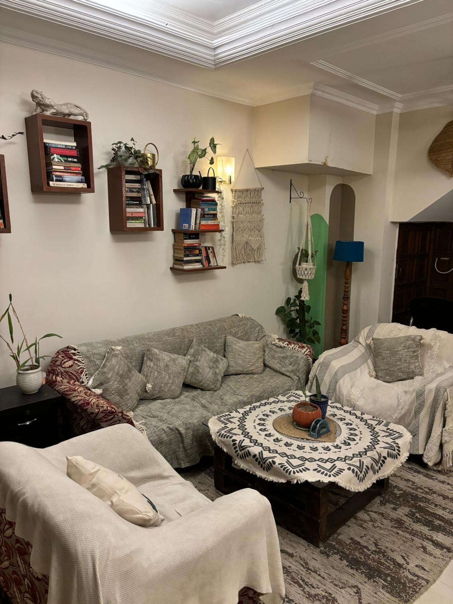 نيودلهي Atharva'S Homestay By Goaround Homes - Nehru Enclave Metro, South Delhi المظهر الخارجي الصورة