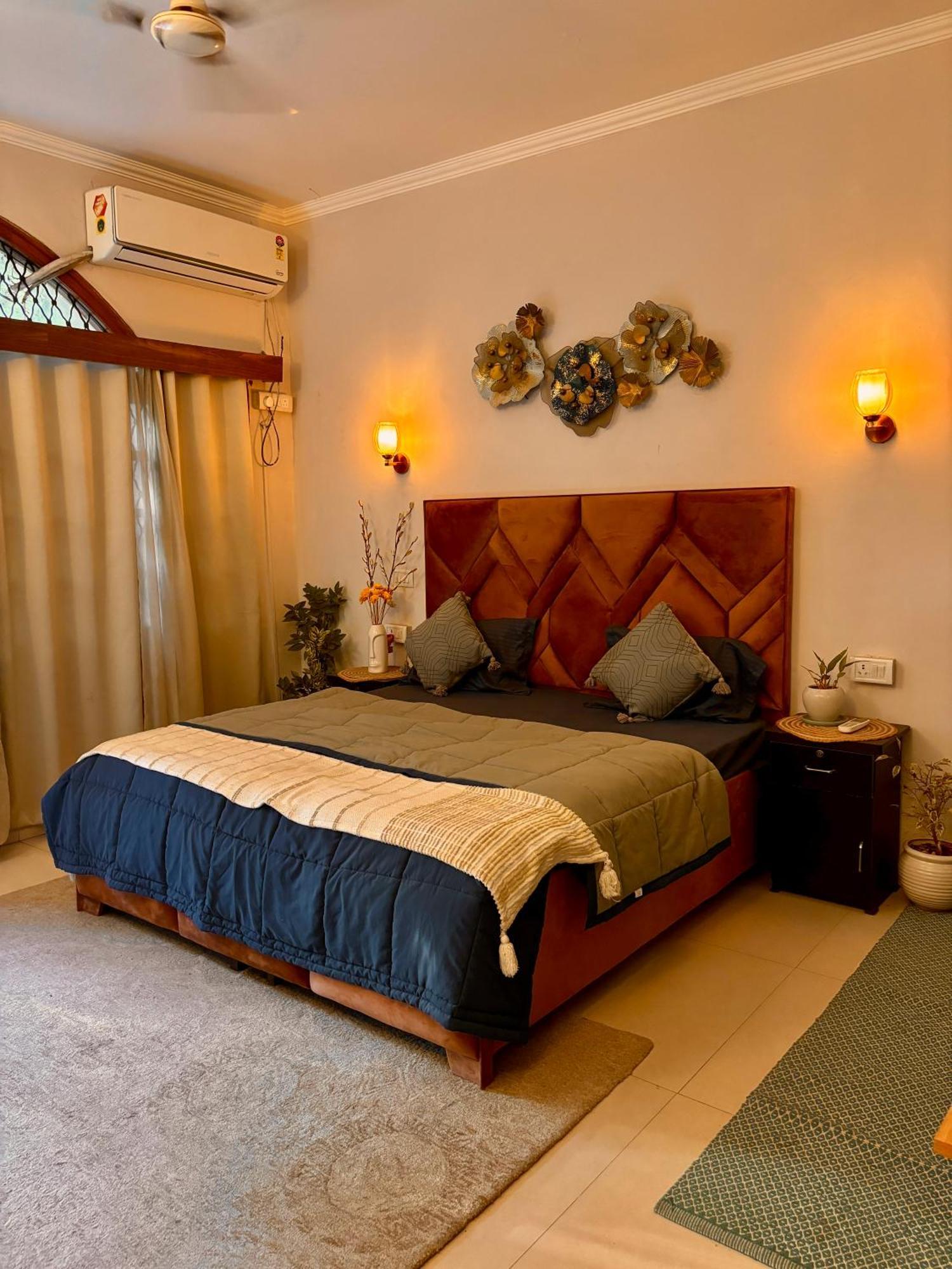 نيودلهي Atharva'S Homestay By Goaround Homes - Nehru Enclave Metro, South Delhi المظهر الخارجي الصورة