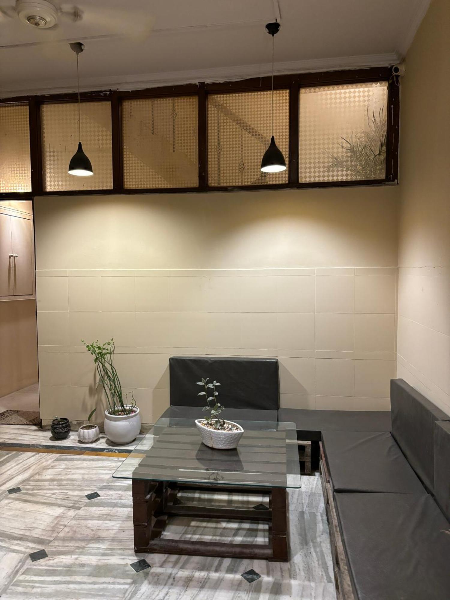نيودلهي Atharva'S Homestay By Goaround Homes - Nehru Enclave Metro, South Delhi المظهر الخارجي الصورة