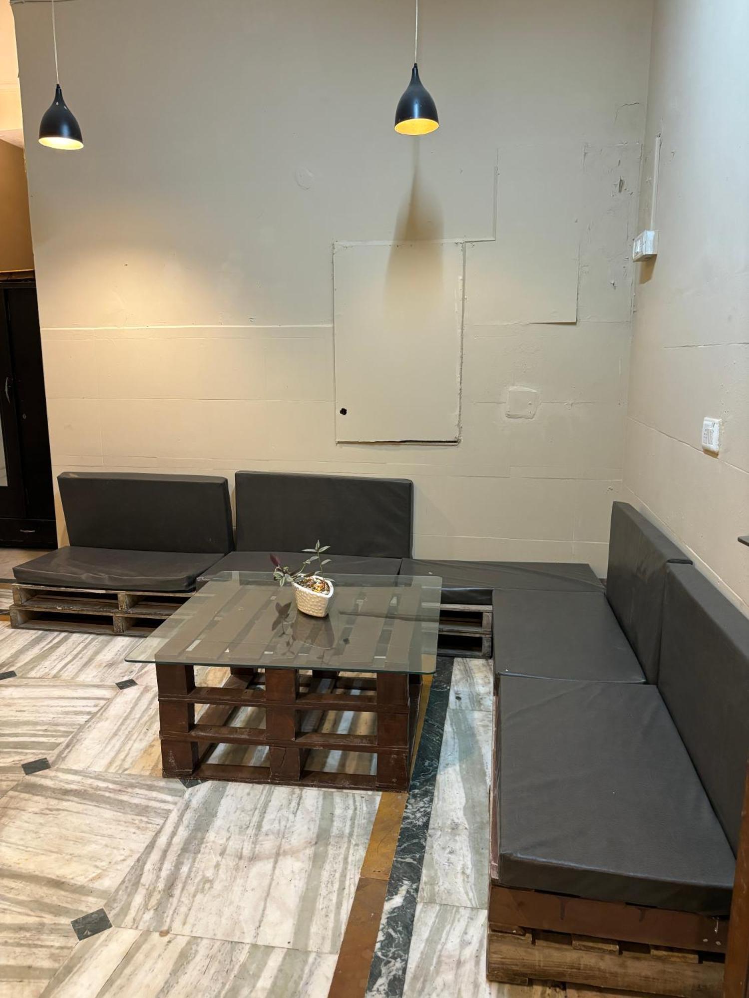 نيودلهي Atharva'S Homestay By Goaround Homes - Nehru Enclave Metro, South Delhi المظهر الخارجي الصورة